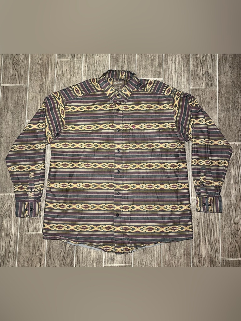 Ariat Men’s Aztec Southwestern Long Sleeve Button Shirt Size XL
